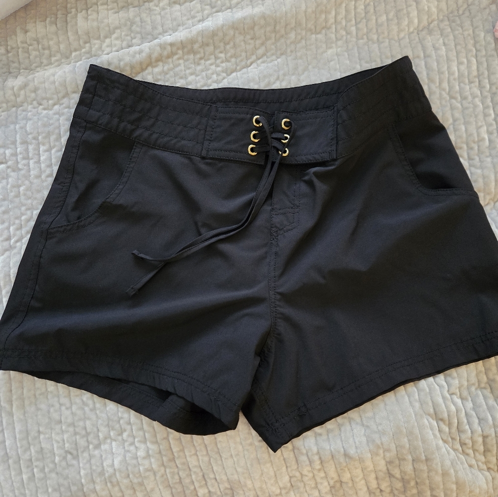 Board shorts